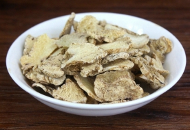 白及